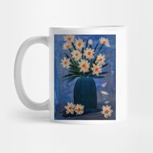 Daisy's in turquoise glass vase Mug